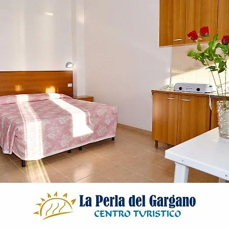 Centro Turistico La Perla Del Gargano * פוצ'ה ואראנו