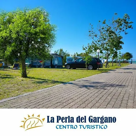 פארק נופש Centro Turistico La Perla Del Gargano פוצ'ה ואראנו